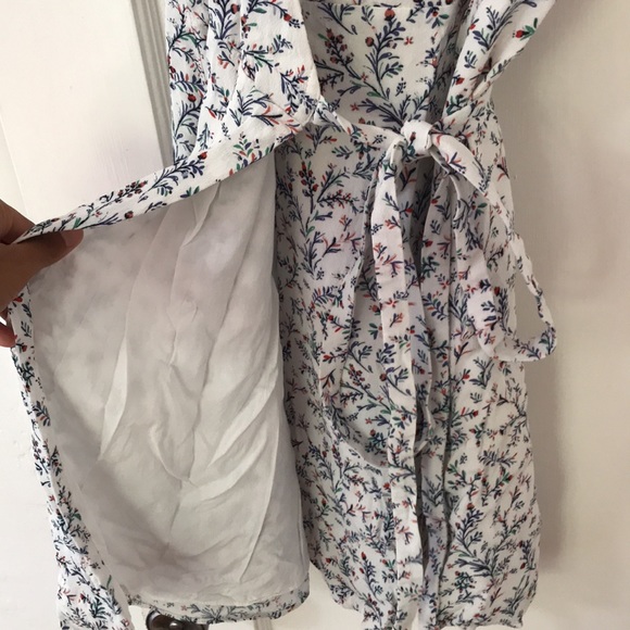 Sezane mini floral leaves wrap dress - Picture 4 of 7